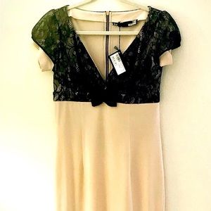 ❤️LOVE MOSCHINO❤️ COLLECTION GORGEOUS LUXURY ELEGANT DRESS .